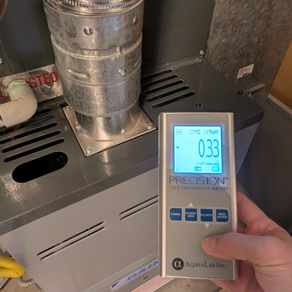 AlphaLab AIC3ST | Precis-Ion Air Ion Counter | Up to 2 million ions/cc - generaltechuae (9)
