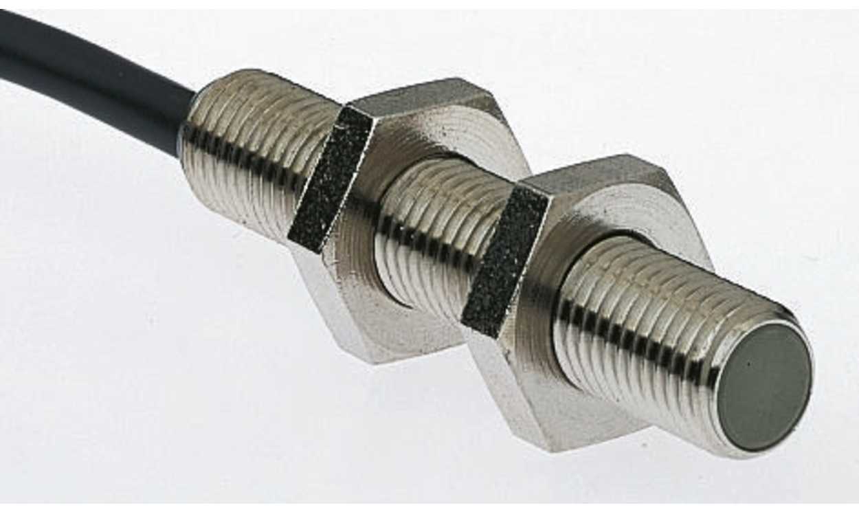 Omron E2AS18LS08WPC12M, Inductive Threaded Barrel Proximity Sensor, M18, 8 mm Detection, NPN NO, 12 → 24 V dc - generaltechuae