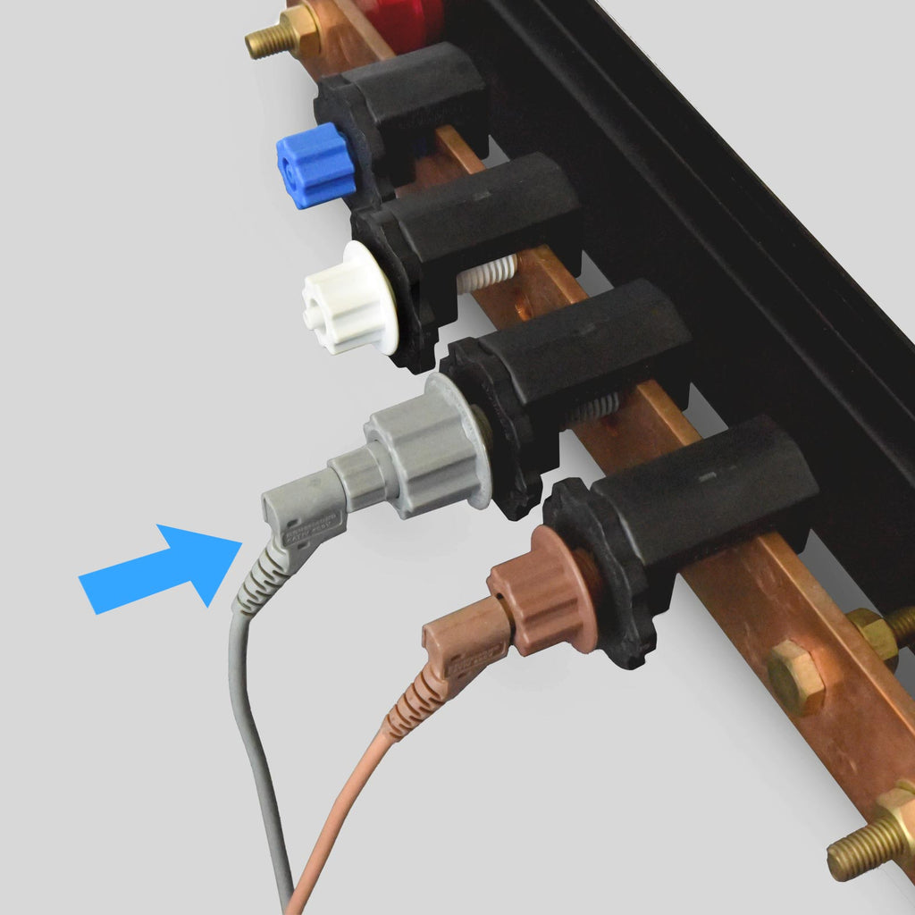 Martindale DRUGCLAMP-F0.5-BK | Drummond Fused G-Clamp | Black, 0.5 A Fuse, 4 mm Socket - generaltechuae (3)