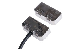 Omron F3S-TGR-NSMC-21-02, F3S-TGR-N_C Series Magnetic Non-Contact Safety Switch, 24V dc, Stainless Steel Housing, NO/2NC, 2m Cable