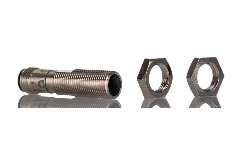 Omron E2E-X4B1T12-M1, Inductive Threaded Barrel Proximity Sensor, M12, 4 mm Detection, PNP NO, 10 → 30 V dc