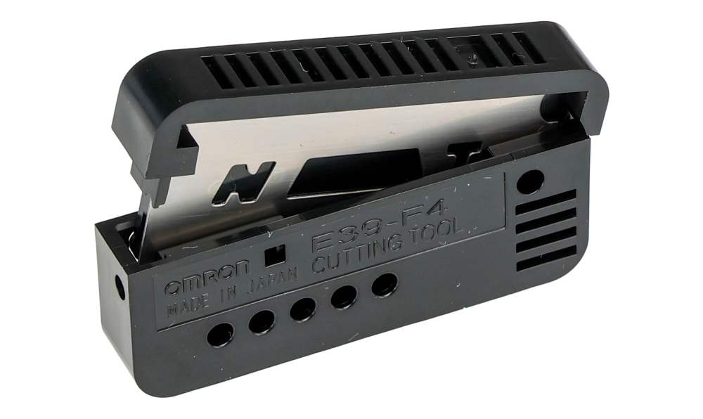 Omron E32-LD11 2M, Fibre Optic Sensor 540 mm