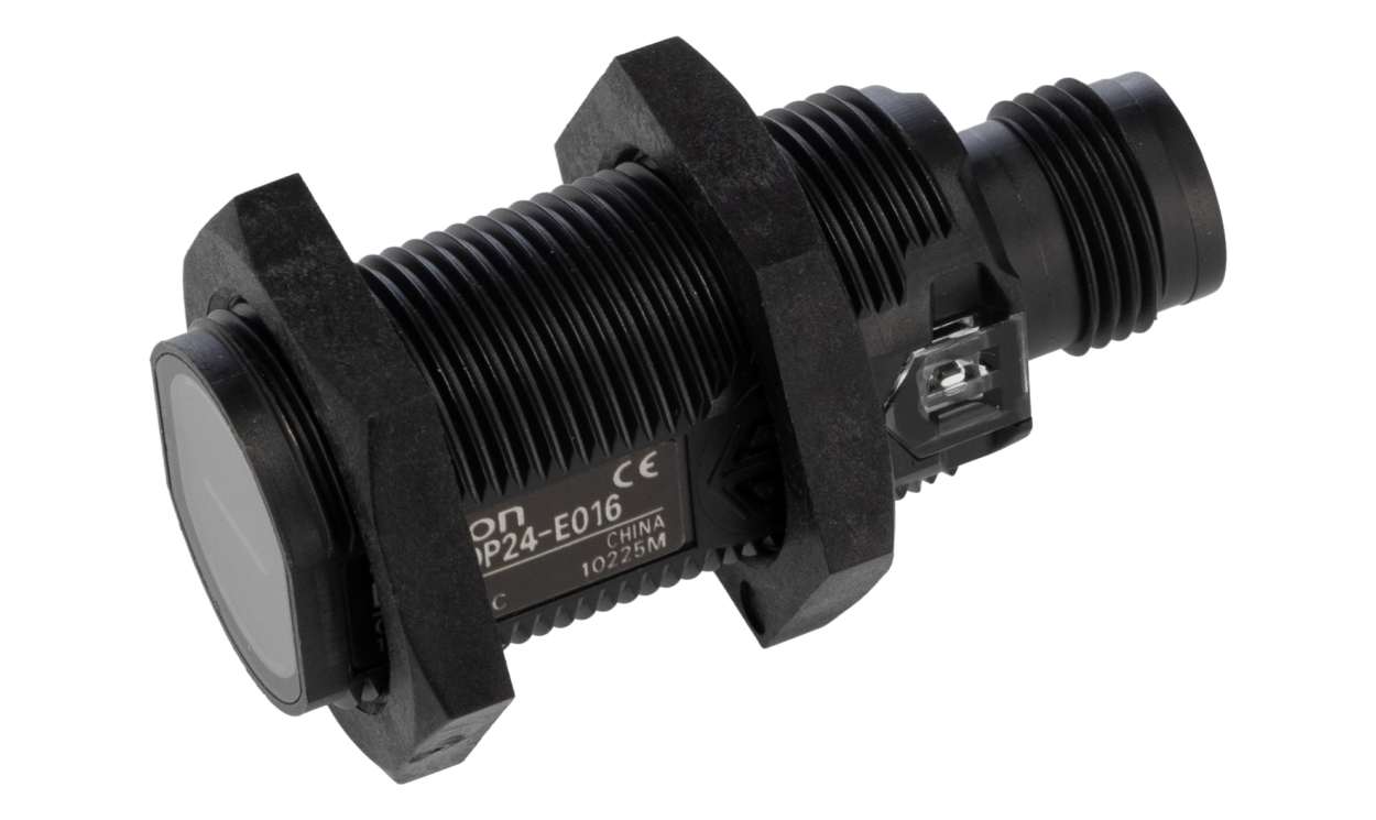 Omron E3FA-DP24-E016, Diffuse Photoelectric Sensor, Barrel Sensor, 150 mm Detection Range