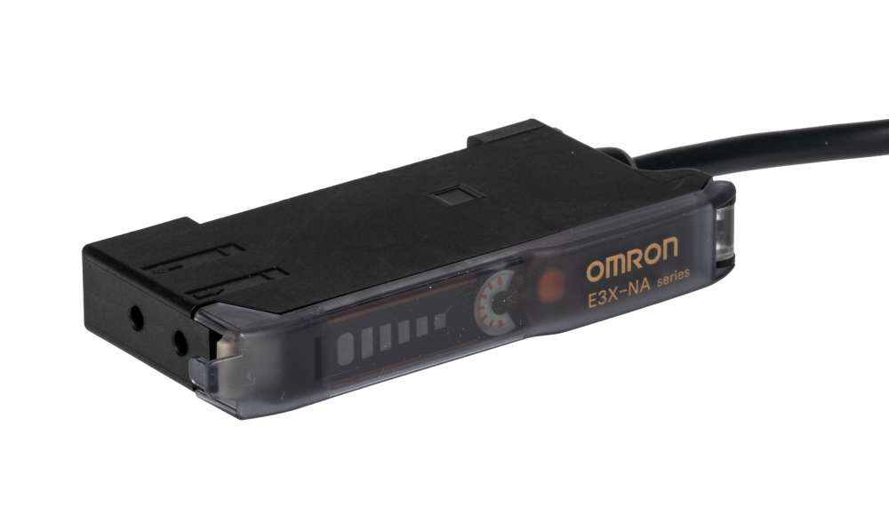 Omron E3X-NA41 2M, Fibre Amplifier, PNP Output, 600 mW, IP50, 12 → 24 V