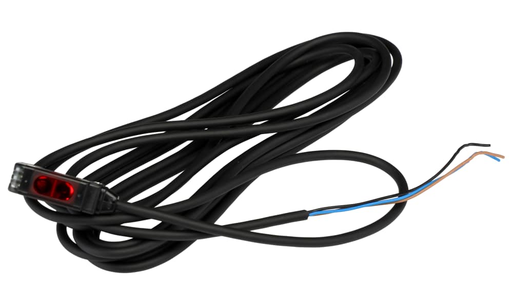 Omron E3T-SL11 2M, Retroreflective Photoelectric Sensor, Block Sensor, 5 mm → 15 mm Detection Range