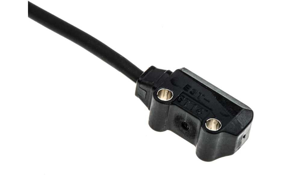 Omron E3T-ST14 2M, Through Beam Photoelectric Sensor, Block Sensor, 1 m Detection Range