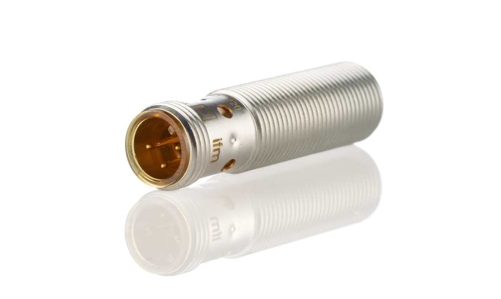 ifm IFS204, Inductive Threaded Barrel Proximity Sensor, M12, 4 mm Detection, PNP NO, 10 → 36 V dc