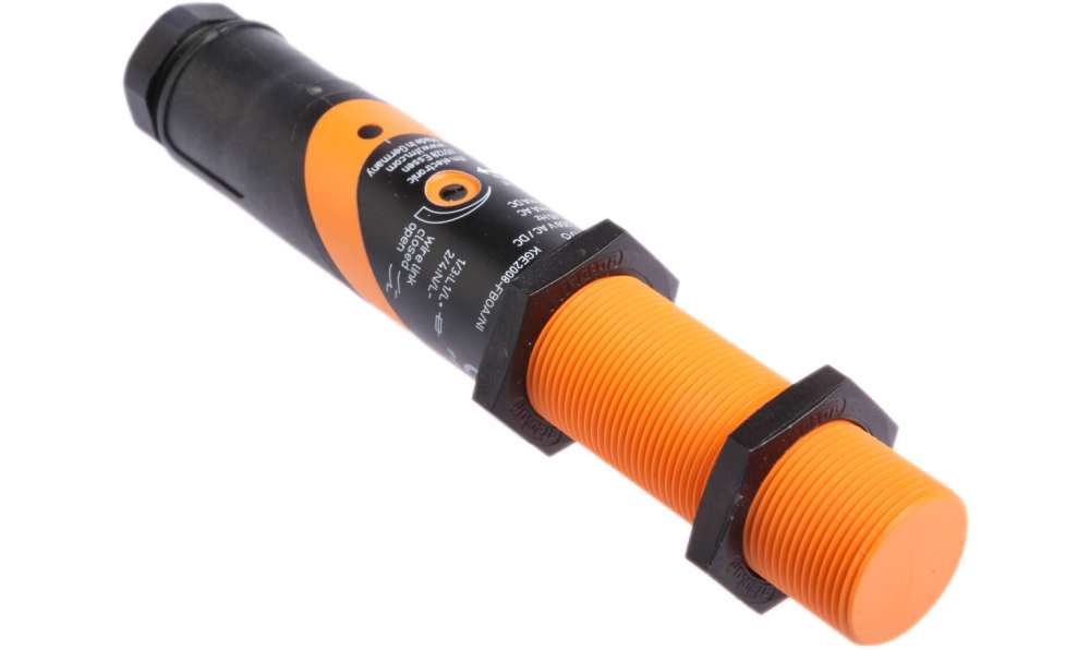 ifm KG0008, Capacitive Threaded Barrel Proximity Sensor, M18, 8 mm Detection, 2-Wire NO/NC, 20 → 250 V ac/dc