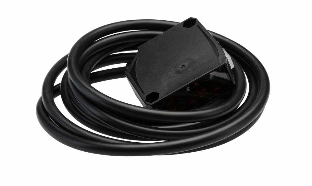 Omron E3JK-TR11 2M, Through Beam Photoelectric Sensor, Block Sensor, 40 m Detection Range