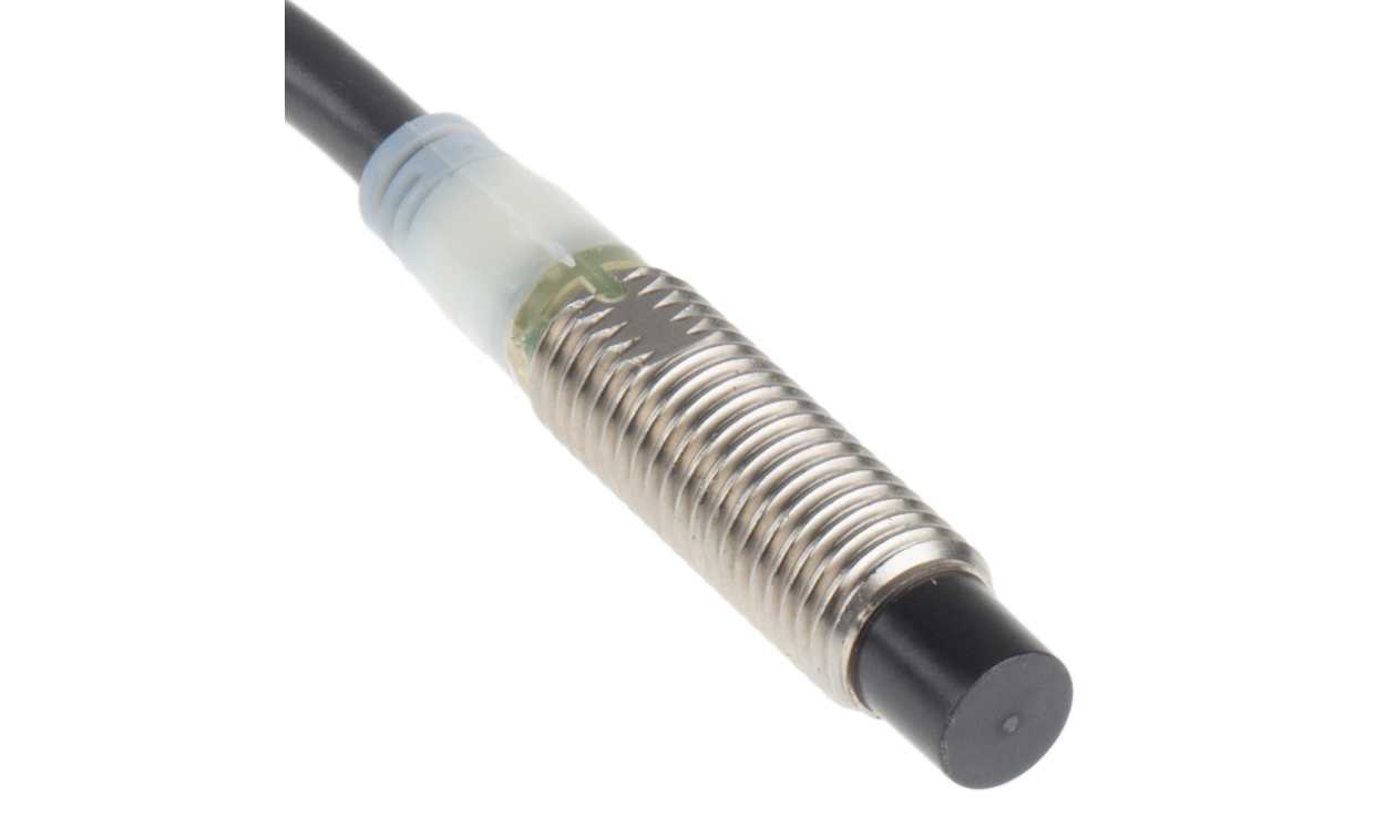 Omron E2A-S08KN04-WP-B1 5M, Inductive Threaded Barrel Proximity Sensor, M8, 4 mm Detection, PNP NO, 12 → 24 V dc - generaltechuae
