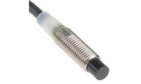 Omron E2A-S08KN04-WP-B1 5M, Inductive Threaded Barrel Proximity Sensor, M8, 4 mm Detection, PNP NO, 12 → 24 V dc