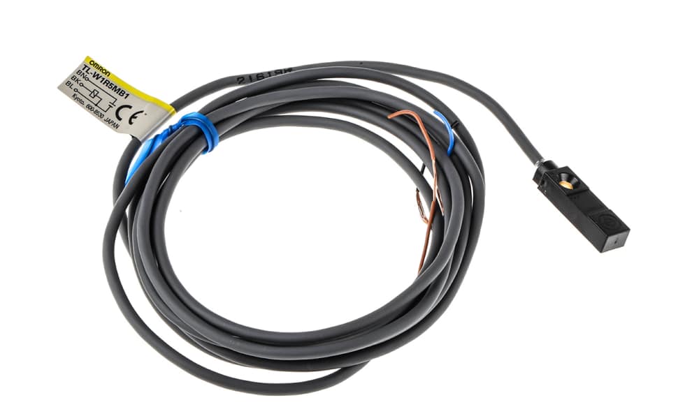 Omron TL-W1R5MB1 2M, Inductive Block Proximity Sensor, 1.5 mm Detection, PNP NO, 12 → 24 V dc