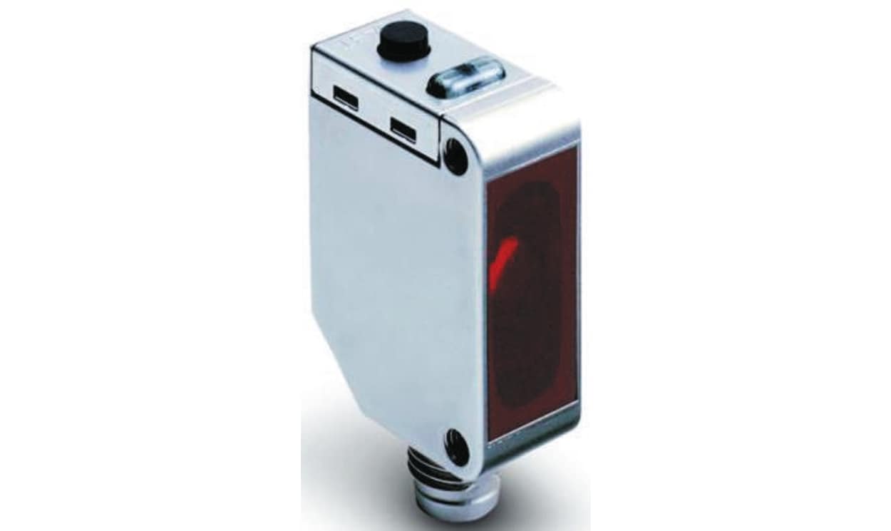 Omron E3ZM-B66T, Retroreflective Photoelectric Sensor, Block Sensor, 100 mm → 500 mm Detection Range