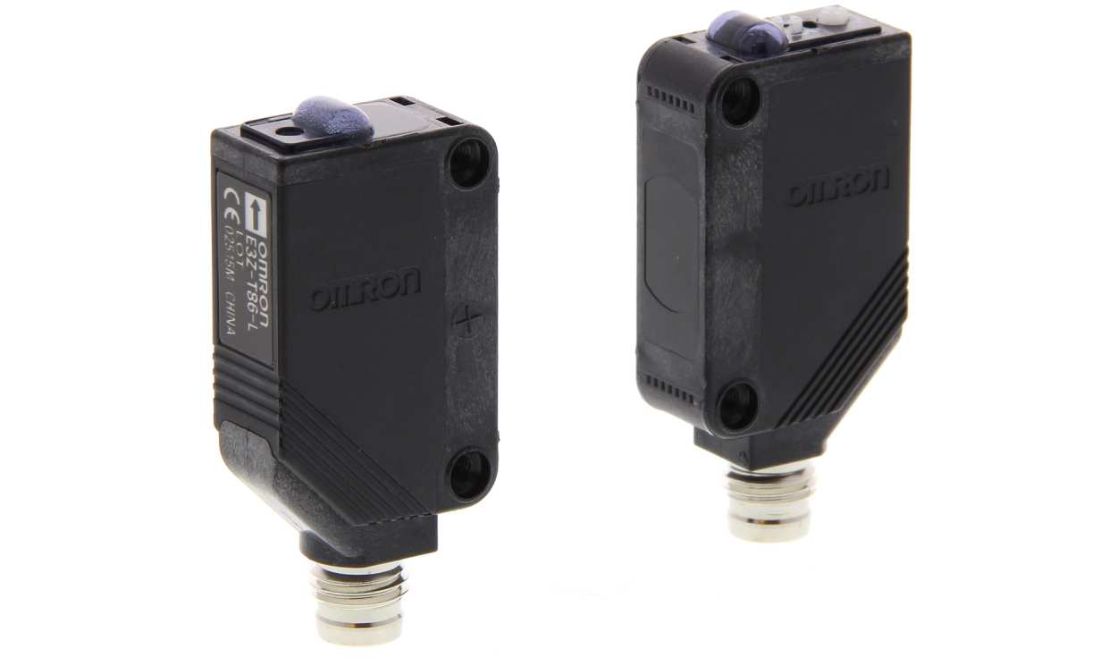 Omron E3Z-T86-IL3, Through Beam Photoelectric Sensor, Block Sensor, 15 m Detection Range IO-LINK