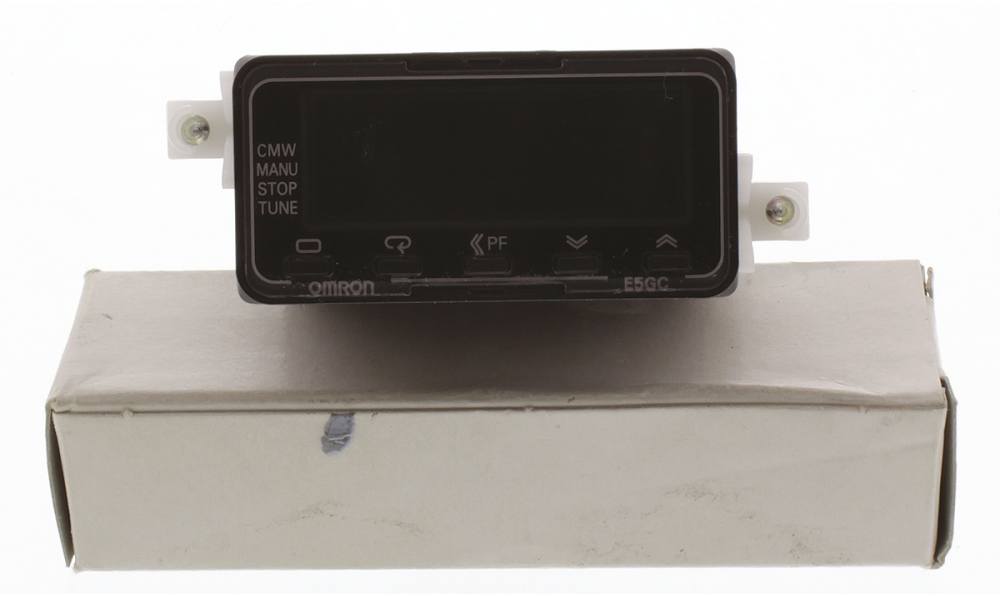 Omron E5GC-RX2A6M-000, E5GC Panel Mount PID Temperature Controller, 48 x 24mm 1/2 Input, 1 Output Relay, 100 → 240 V ac Supply Voltage