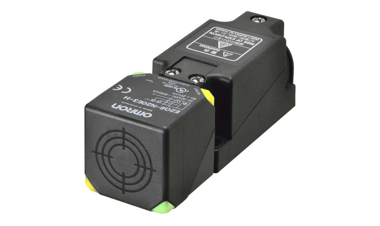 Omron E2Q6-N30ME3-H, Inductive Block Proximity Sensor, 30 mm Detection, NPN NO+NC, 10 → 30 V dc