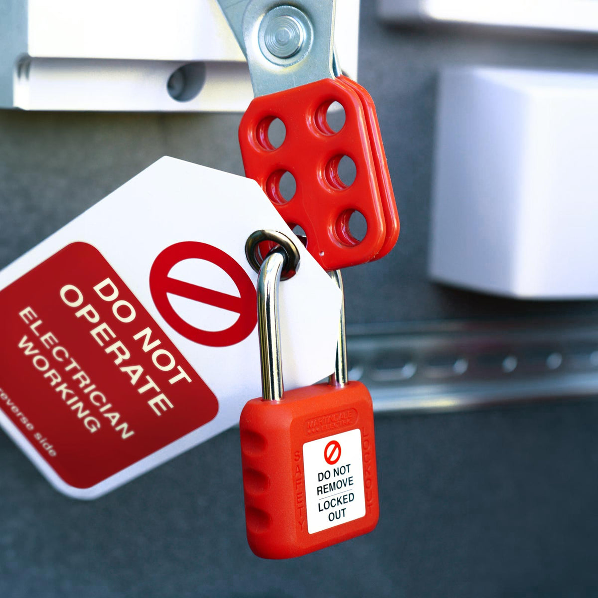 Martindale MARVIPDLOK138-S | VIPDLOK138-S Safe Isolation and Lockout Kit | 600V - generaltechuae (4)