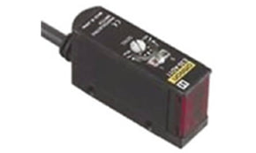 Omron E3S-AD61, Diffuse Photoelectric Sensor, Block Sensor, 10 → 200 mm Detection Range - generaltechuae