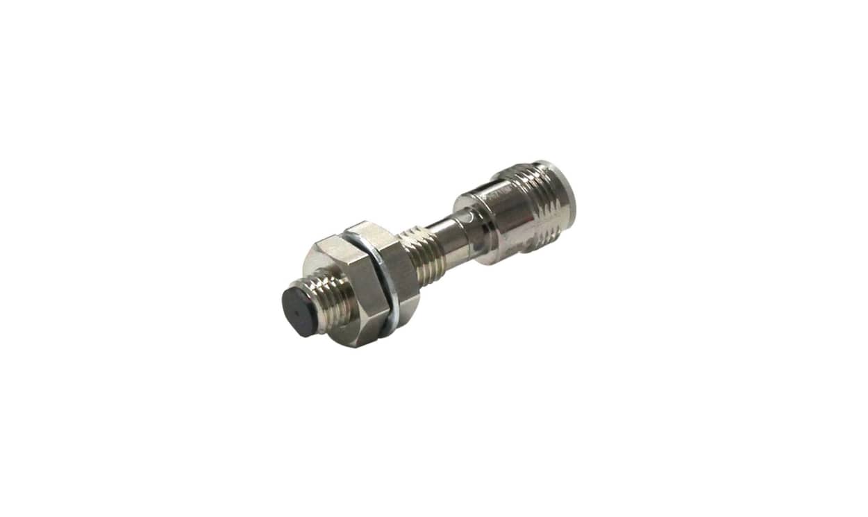 Omron E2E-X4B1T8-M1, Inductive Threaded Barrel Proximity Sensor, M8, 4 mm Detection, PNP NO, 10 → 30 V dc - generaltechuae