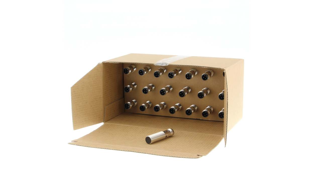 Omron E2B-M12KS04-M1-B1-20, Inductive Threaded Barrel Proximity Sensor, M12, 4 mm Detection, PNP NO, 10 → 30 V dc - generaltechuae