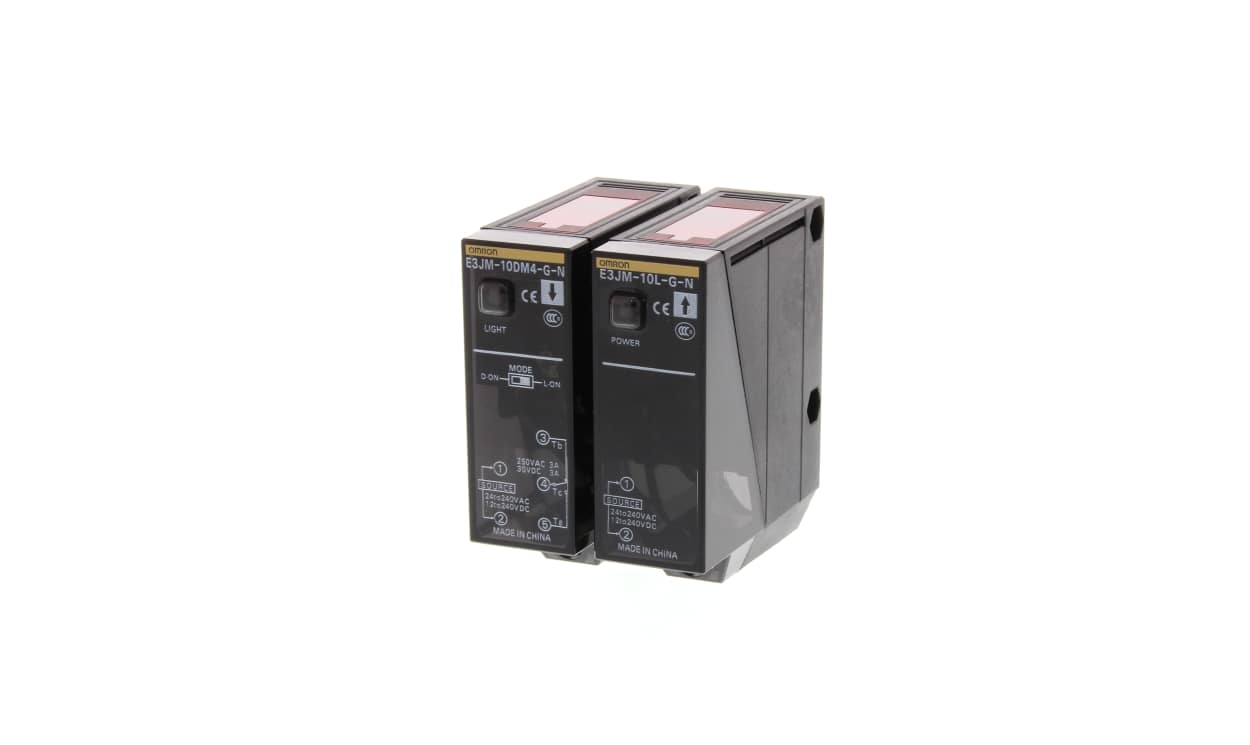 Omron E3JM-10M4-NN, Through Beam Photoelectric Sensor, Block Sensor, 10 m Detection Range