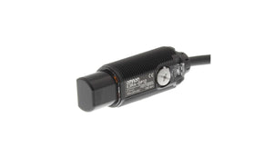 Omron E3RA-DP12 2M, Diffuse Photoelectric Sensor, Barrel Sensor, 300 mm Detection Range - generaltechuae