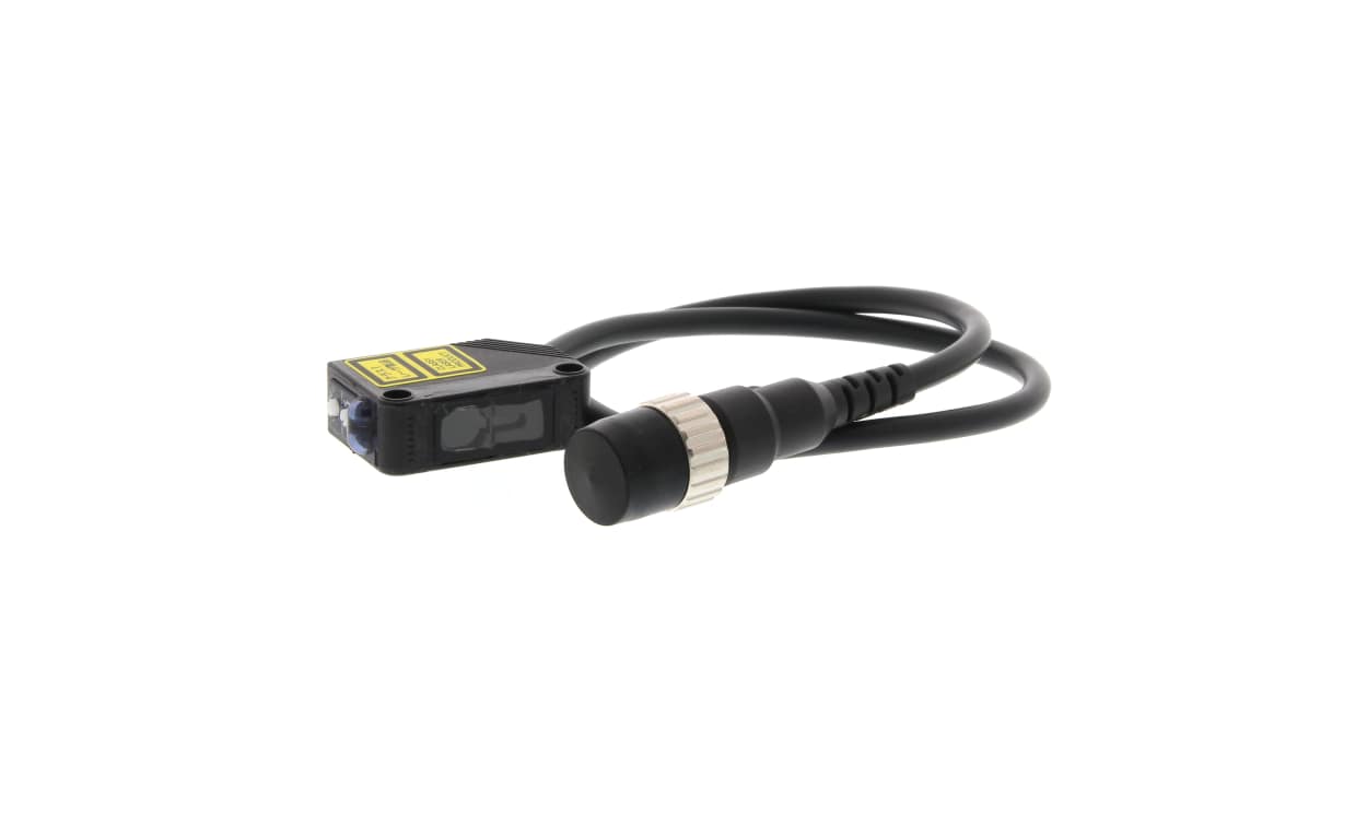Omron E3Z-LR81-M1J 0.3M, Retroreflective Photoelectric Sensor, Block Sensor, 15 m Detection Range