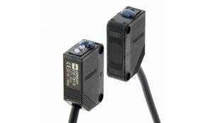 Omron E3Z-T82 2M, Through Beam Photoelectric Sensor, Block Sensor, 30 m Detection Range