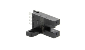Omron EE-SX672R, Through Beam Photoelectric Sensor, 5 mm Detection Range - generaltechuae