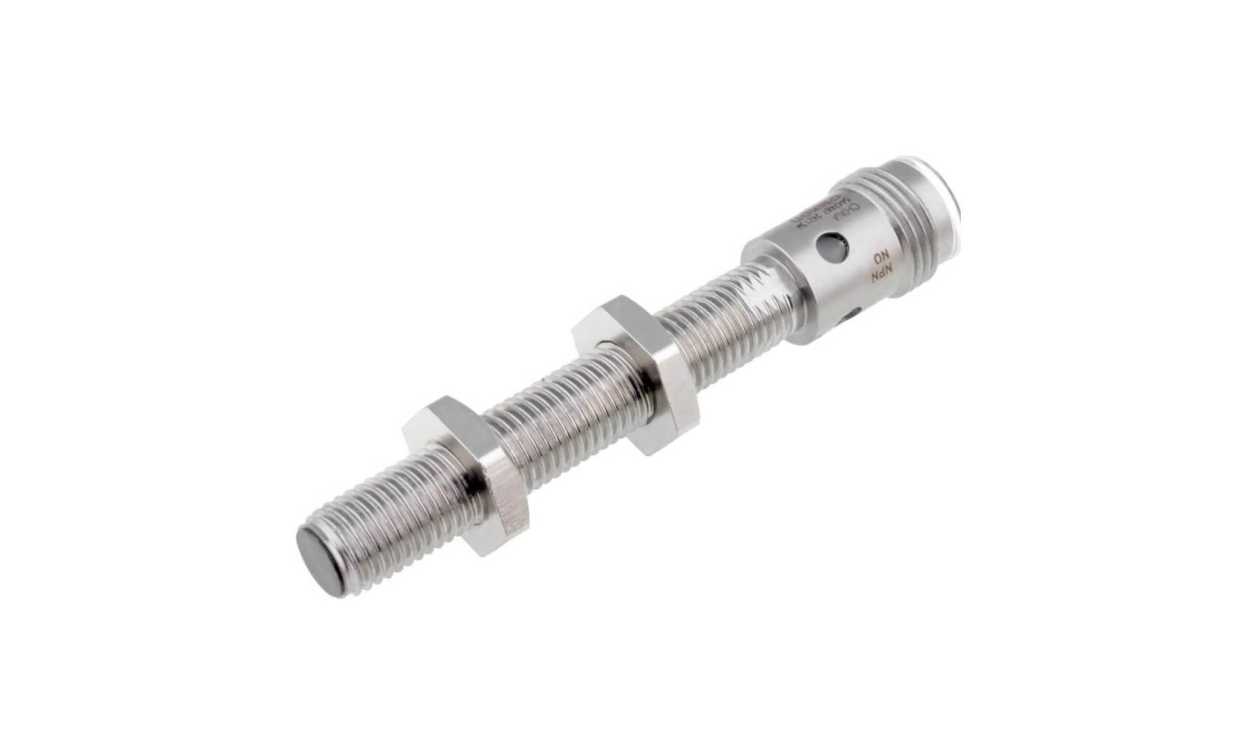 Omron E2A-S08LS02-M1-B2, Inductive Threaded Barrel Proximity Sensor, M8, 2 mm Detection, PNP NC, 12 → 24 V dc - generaltechuae