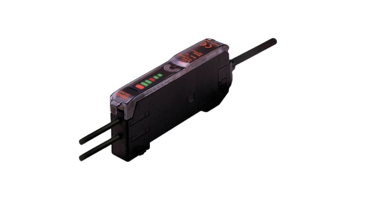 Omron E3X-NA41-1 2M, Plastic Photoelectric Sensor, PNP Output, IP50, 12 → 24 V - generaltechuae