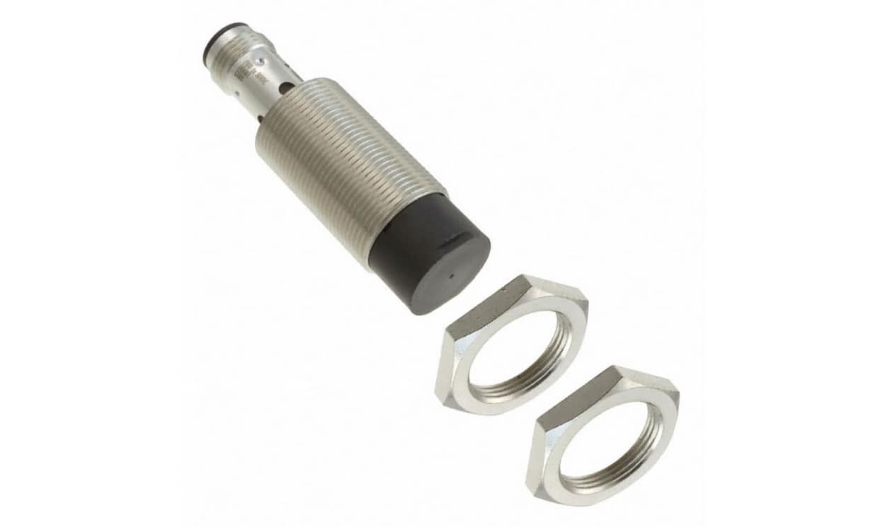 Omron E2B-M18KN16-M1-C1, Inductive Threaded Barrel Proximity Sensor, M18, 16 mm Detection, NPN NO, 10 → 30 V dc - generaltechuae