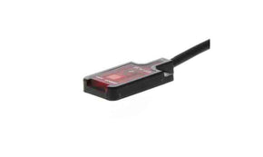 Omron E3T-FL23 2M, Background Suppression Photoelectric Sensor, 1 → 30 mm Detection Range - generaltechuae
