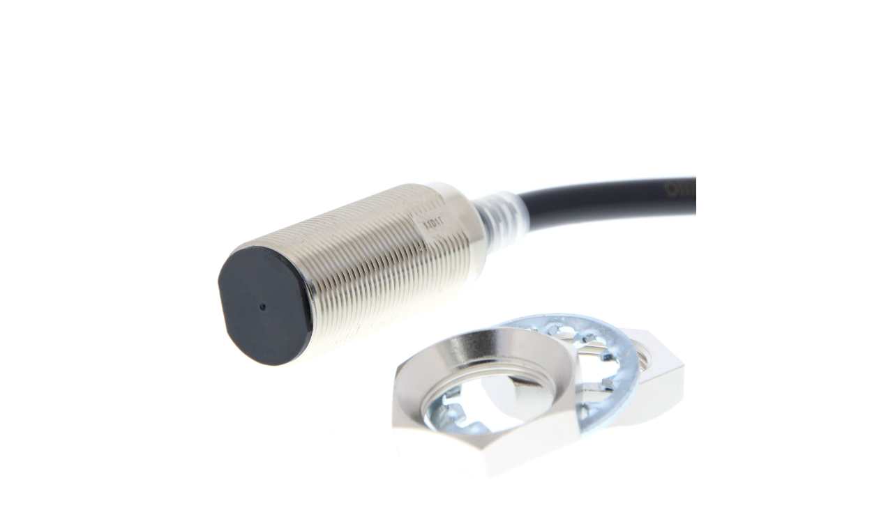 Omron E2E-X11D118-TR 5M, Inductive Threaded Barrel Proximity Sensor, M18, 11 mm Detection, 2-Wire NO, 10 → 30 V dc