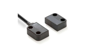 Omron F3S-TGR-NMPC-21-05-R, F3S-TGR Series Flush Hall Coded Non-Contact Safety Switch, 24V dc, Polyester Housing, NO/2NC, Cable