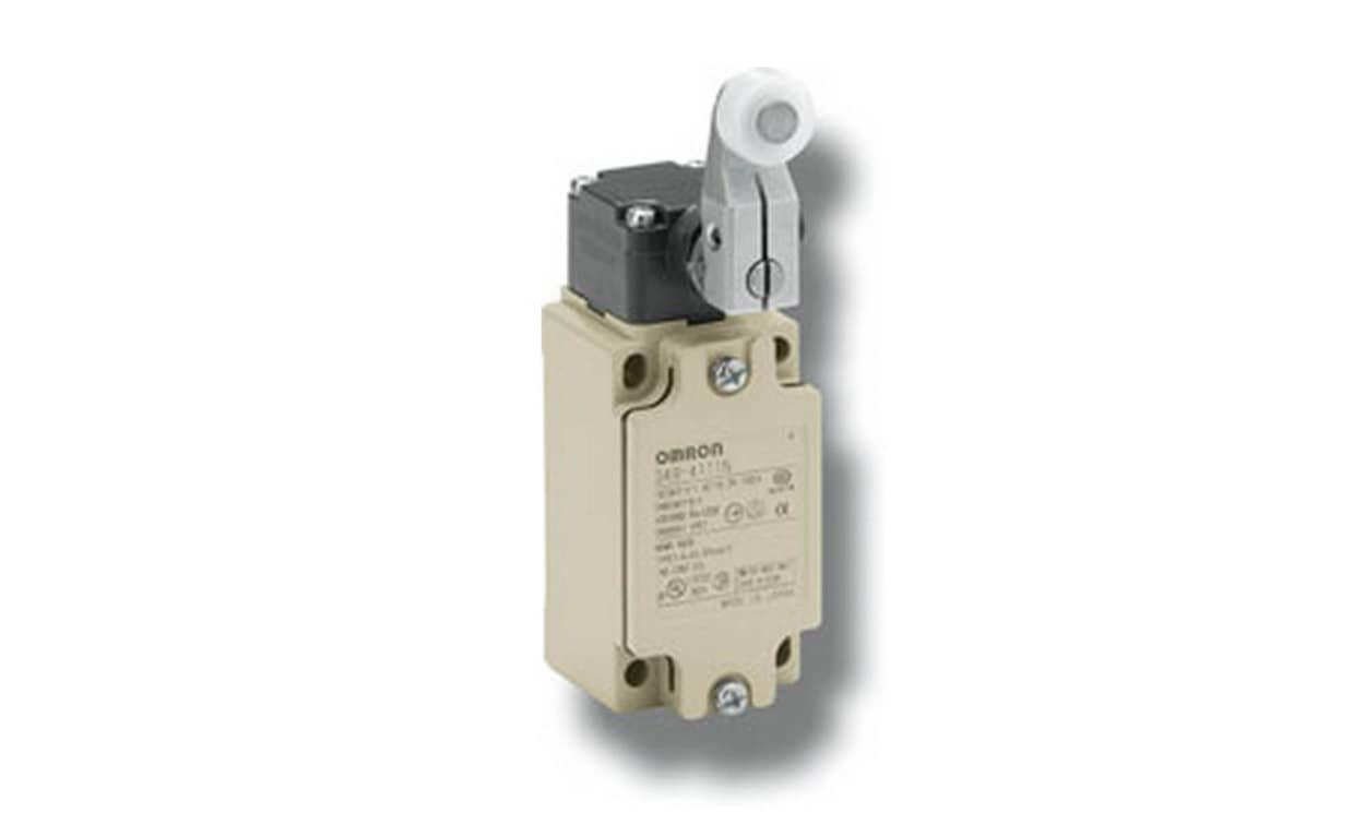 Omron D4B-4515N, D4B Series Roller Lever Limit Switch, 1NC/1NO, Metal Housing