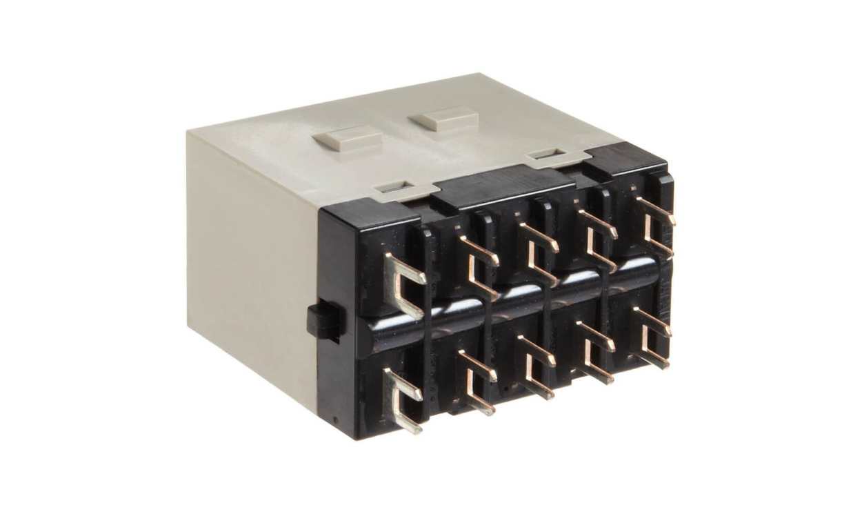Omron G7J-4A-P 24VDC, PCB Mount Power Relay, 24V dc Coil, 25A Switching Current, 4PST-NO