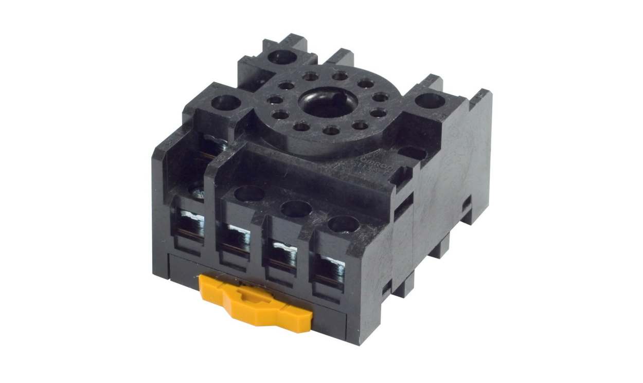 Omron PF113A-N, MKS 11 Pin 250V ac DIN Rail Relay Socket, for use with MKS Series - generaltechuae
