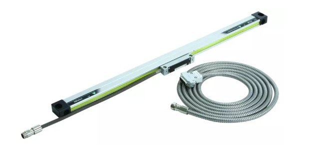 Mitutoyo 539-202-40 | Linear Scale AT113 | Cable Length 3.5 m | Effective Length 150 mm | Mass 0.905 kg - generaltechuae
