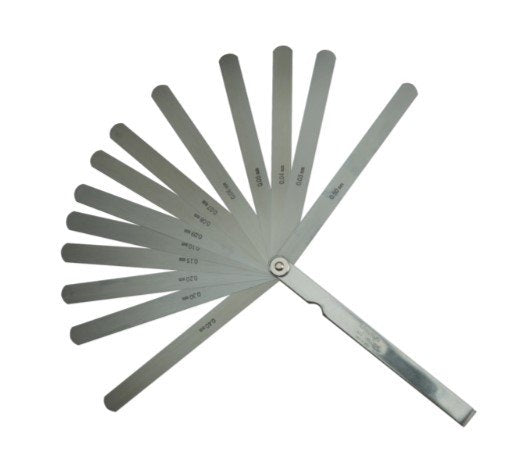 Mitutoyo 184-302S | Thickness or Feeler Gauge | Series 184 | Number of Leaves 13 | Blade Length 150 mm | Range 0.03 to 0.5 mm - generaltechuae