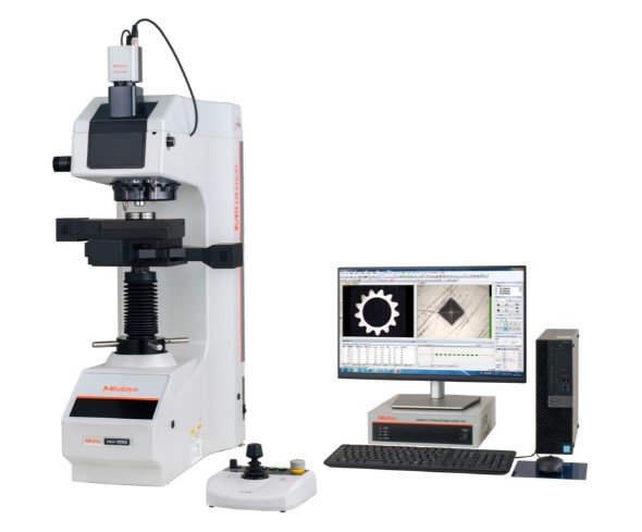 Mitutoyo 810-443-11-DSET | Fully Automatic Vickers Hardness Testing Machine | HV-110 D-Type Set | Operation Temperature 5 to 40°C | Vibration Frequency 10Hz or Lower | Mass 73.9 kg