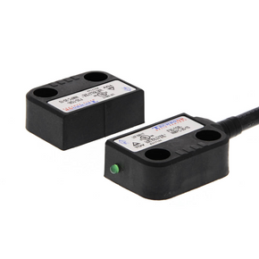 OMRON F3S-TGR-NMPC-21-05 | Non-contact door switch, coded, miniature plasticd, 2NC+1NO, 5m cable