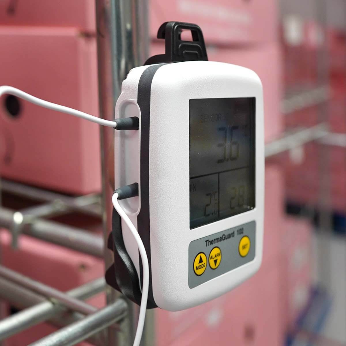 ETI 891-512 | ThermaGuard Fridge Freezer Alarm Thermometer | Model 102 + UKAS 2-Point (-18, 0 °C) - generaltechuae
